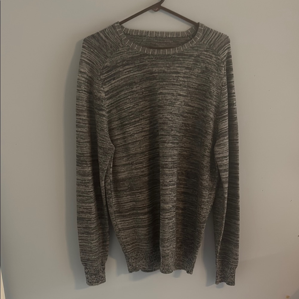 Peter Millar Gray Crewneck Sweater with Ribbed Detailing